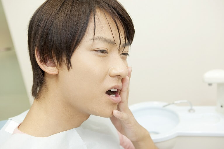 虫歯を放っておくリスク
